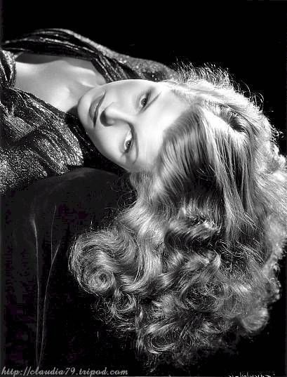 Photo:  Rita Hayworth 1432